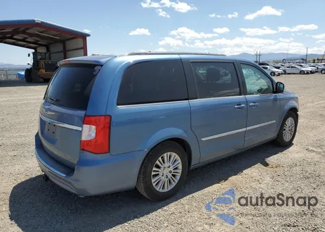 2011 Chrysler Town & Country Touring L z USA, uszkodzony, nr VIN 2A4RR8DG3BR746710